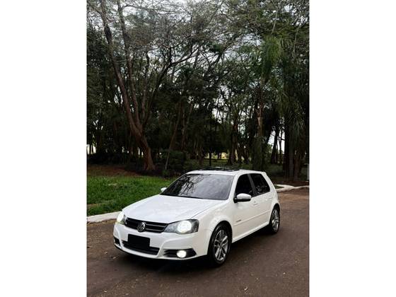 VOLKSWAGEN GOLF 1.6 MI SPORTLINE 8V FLEX 4P MANUAL VOLKSWAGEN GOLF 1.6 MI SPORTLINE 8V FLEX 4P MANUAL